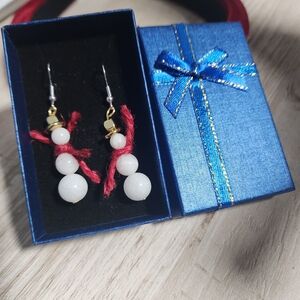 Elegant White and Gold Dangle Earrings